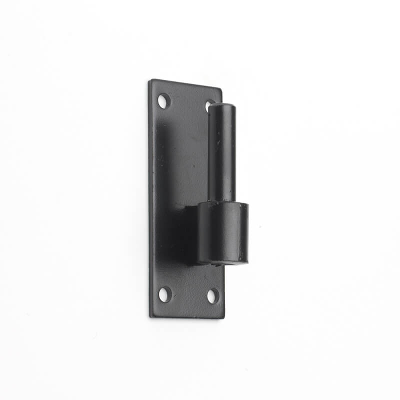 Closeup of Heavy Duty Plate Pintel with black powder coating.