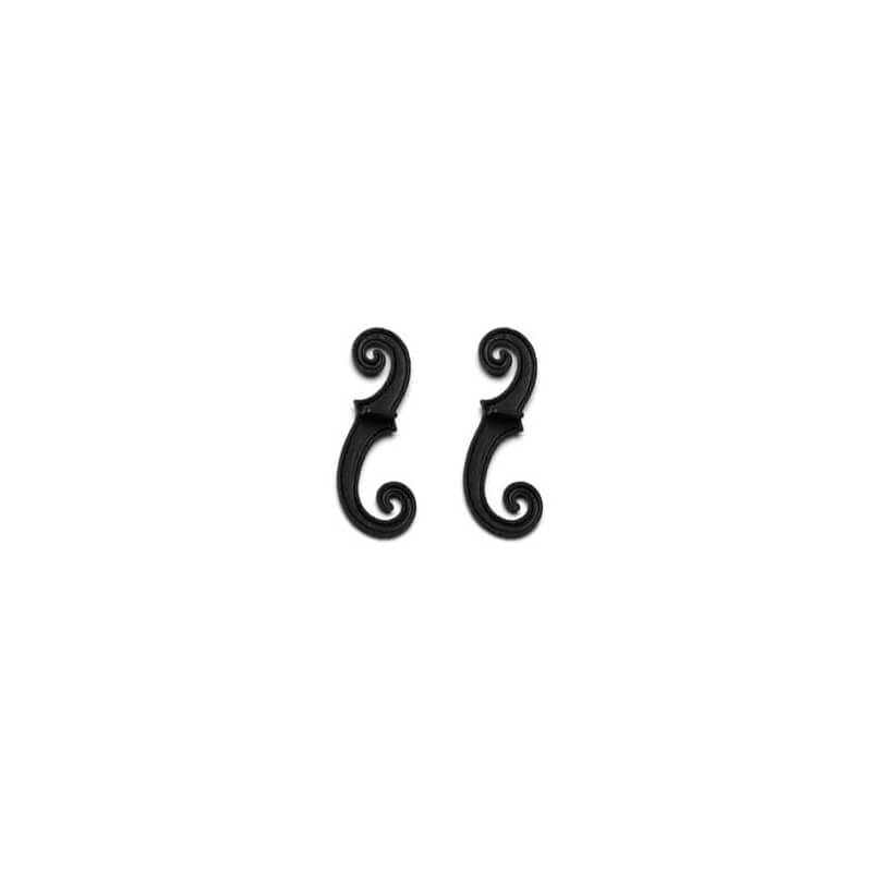 Closeup of "S" Beveled Shutter Tieback.